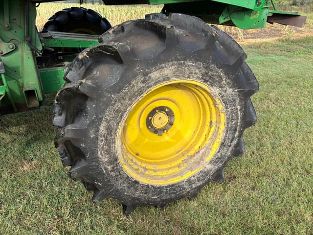 Image of John Deere 9600 equipment image 1