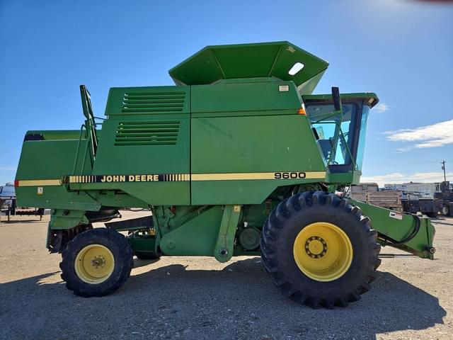 Image of John Deere 9600 equipment image 3