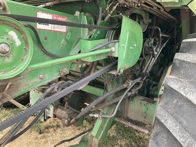 Image of John Deere 9600 equipment image 4