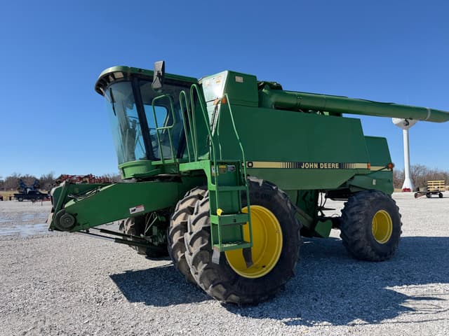 Image of John Deere 9600 equipment image 3