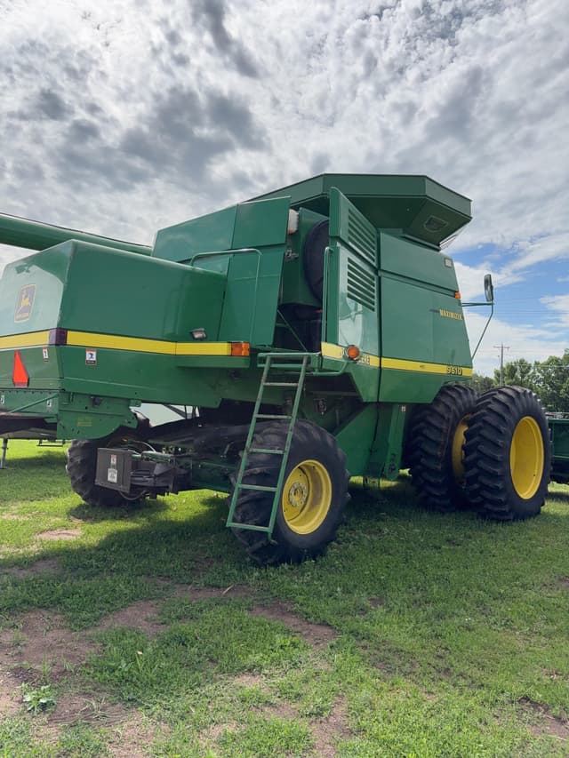 Image of John Deere 9610 equipment image 2