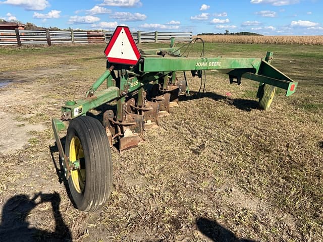 Image of John Deere 965 equipment image 1