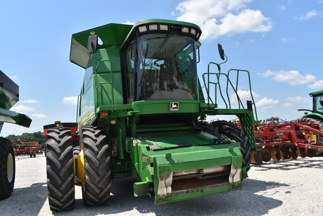 Image of John Deere 9650 STS equipment image 2