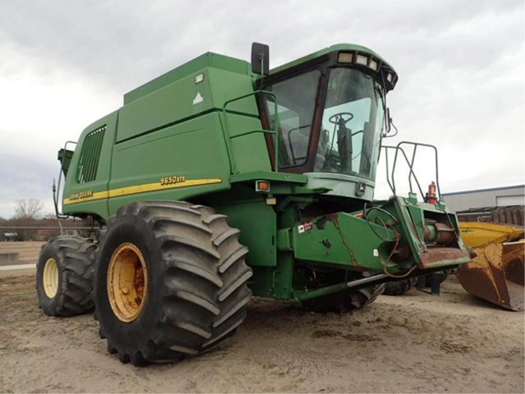 John Deere 9650 STS Equipment Image0