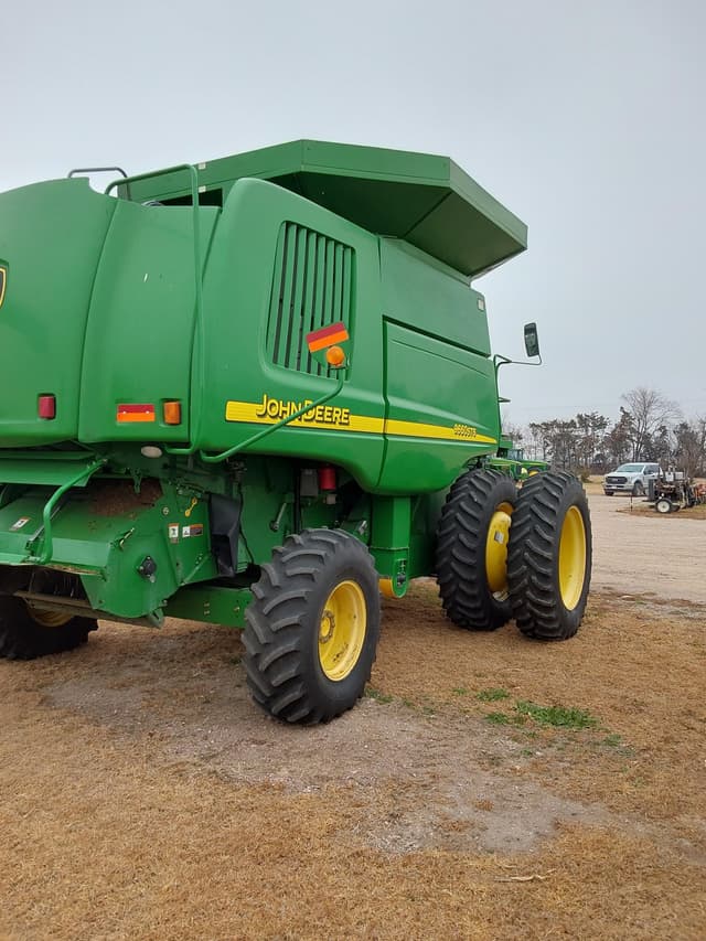 Image of John Deere 9660 STS equipment image 3