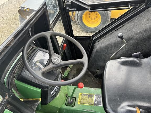 Image of John Deere 970 equipment image 1