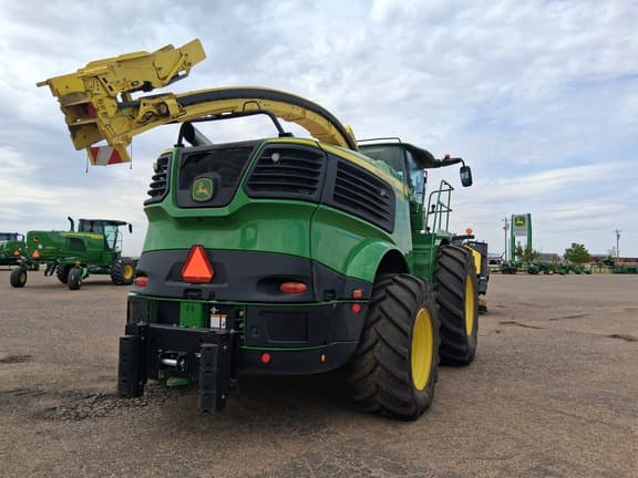 Image of John Deere 9700 equipment image 4