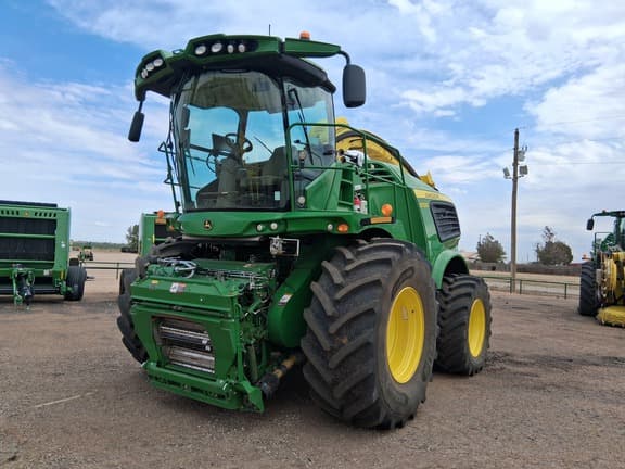 Image of John Deere 9700 Primary image