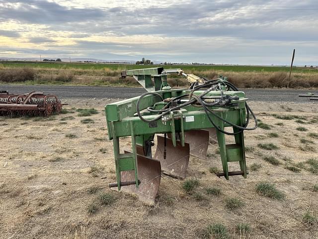 Image of John Deere 975 equipment image 3