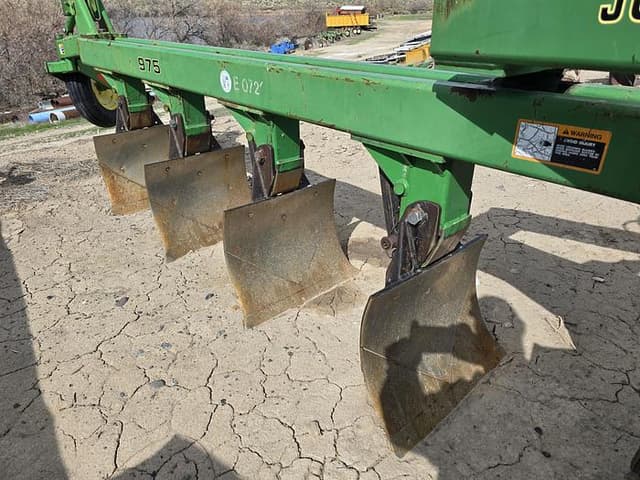 Image of John Deere 975 equipment image 4
