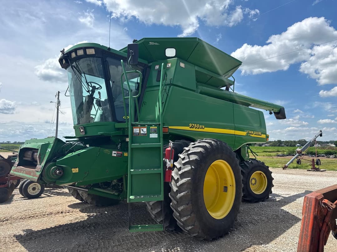 Image of John Deere 9750 STS Primary image