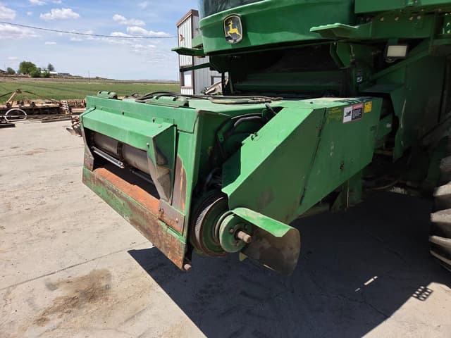Image of John Deere 9750 STS equipment image 4