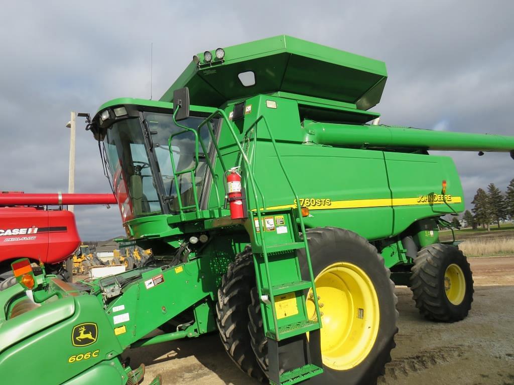 Image of John Deere 9760 STS Primary image