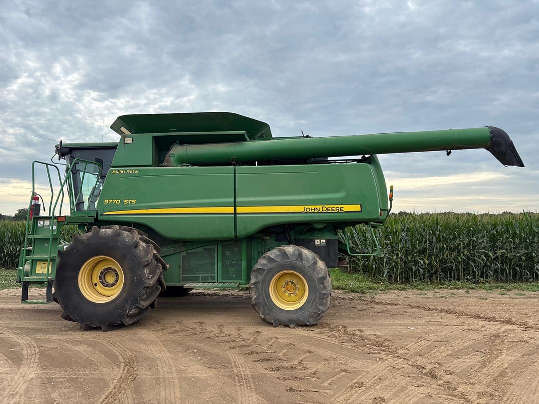 Image of John Deere 9770 STS Primary image