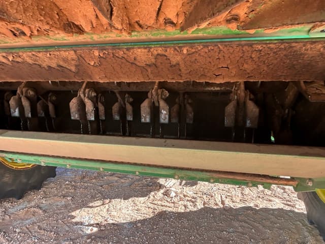 Image of John Deere 9770 STS equipment image 4