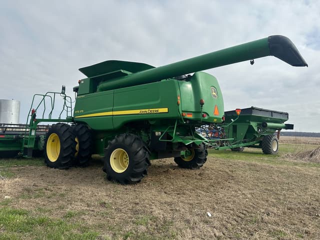 Image of John Deere 9770 STS equipment image 3