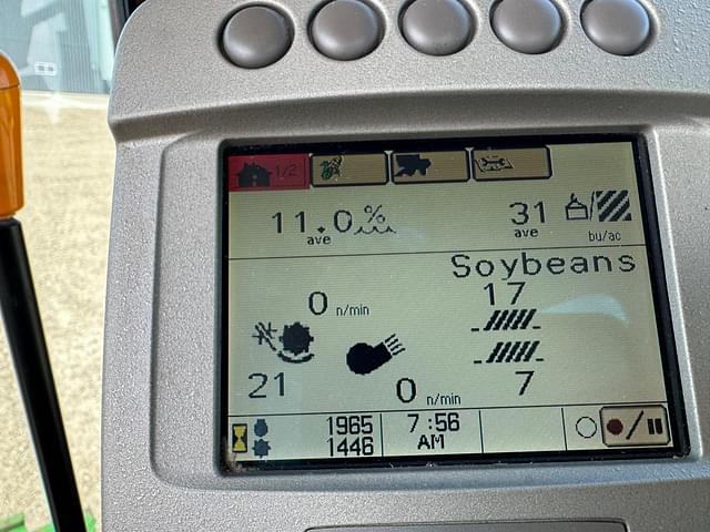 Image of John Deere 9770 STS equipment image 4