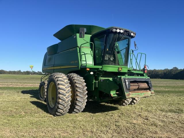 Image of John Deere 9770 STS equipment image 4