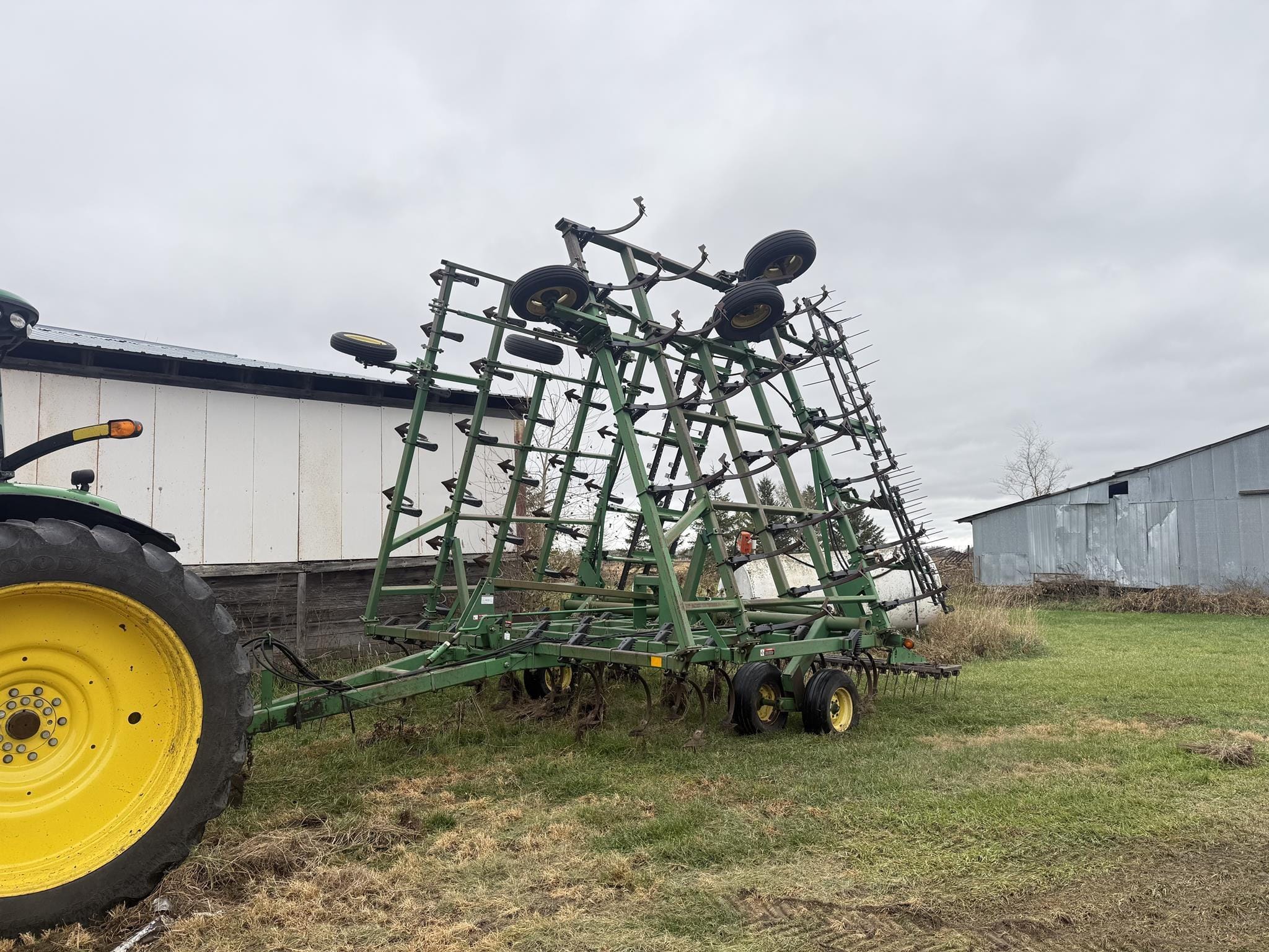 John Deere 980 Equipment Image0