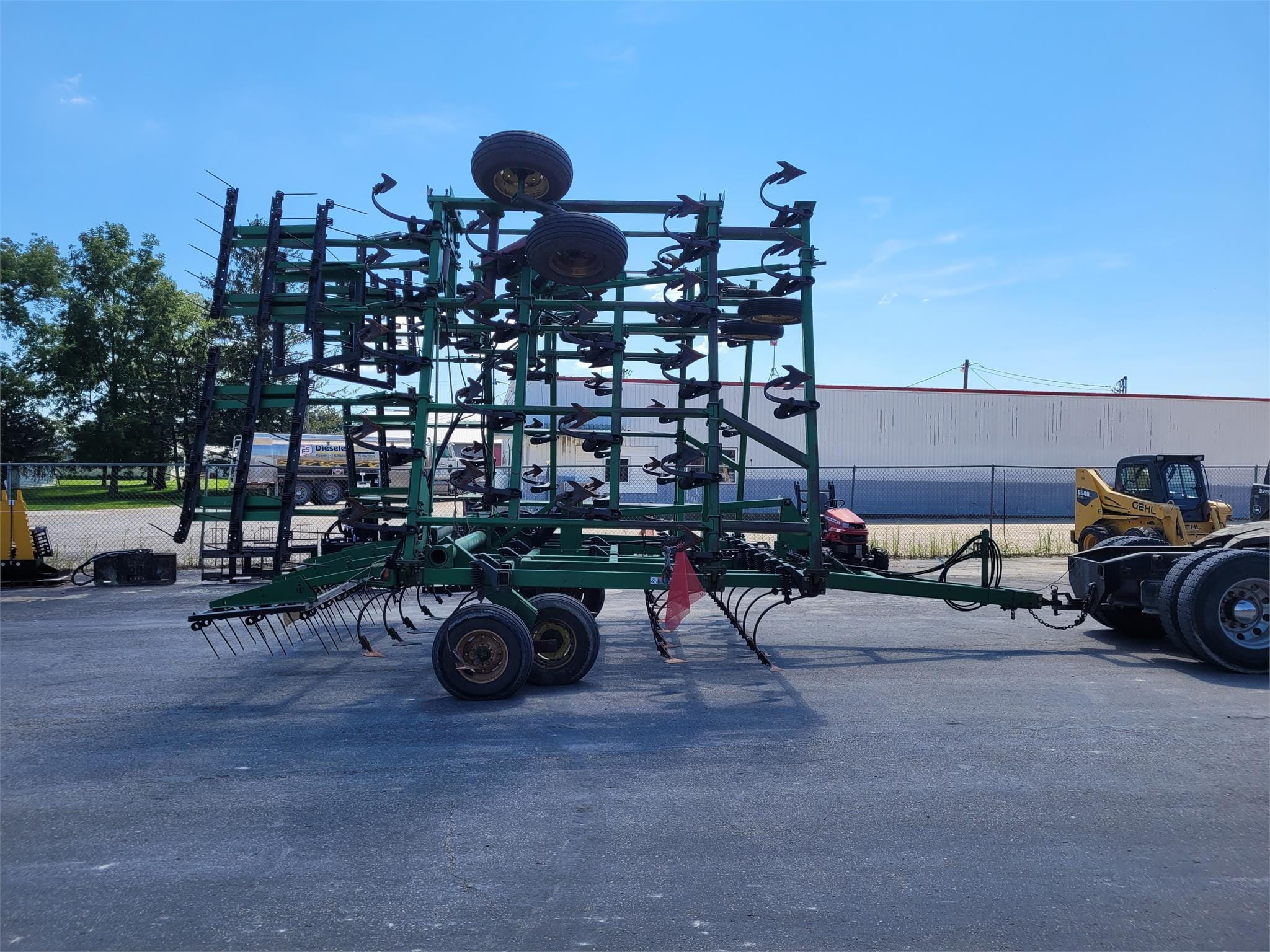 John Deere 980 Equipment Image0