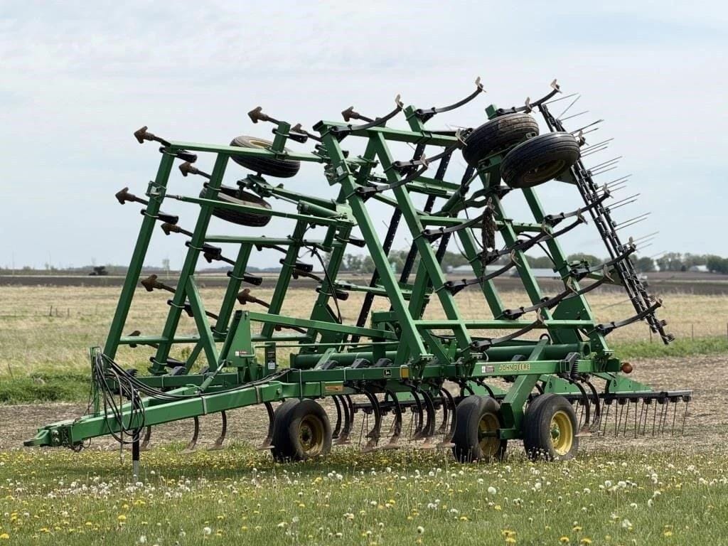 John Deere 980 Equipment Image0