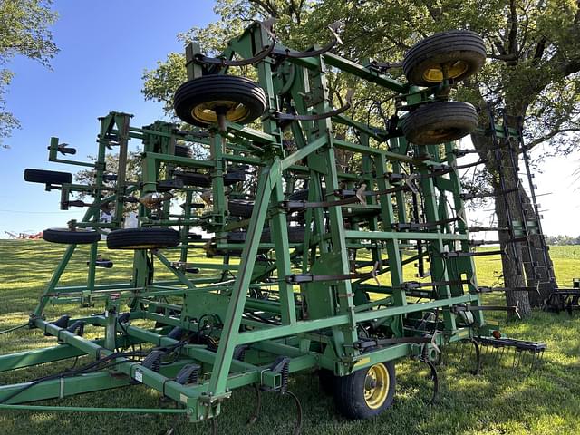 Image of John Deere 985 equipment image 1