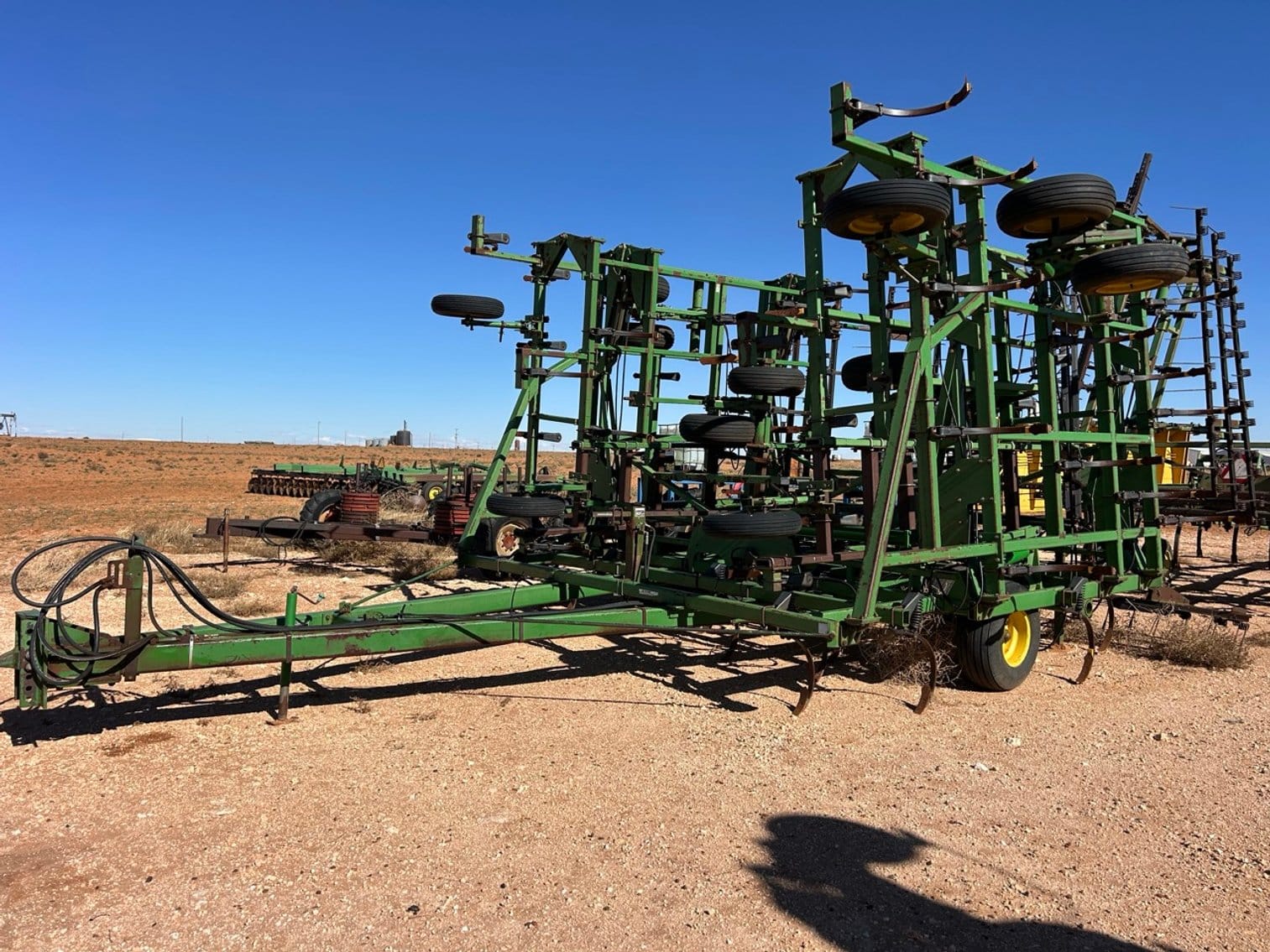 John Deere 985 Equipment Image0