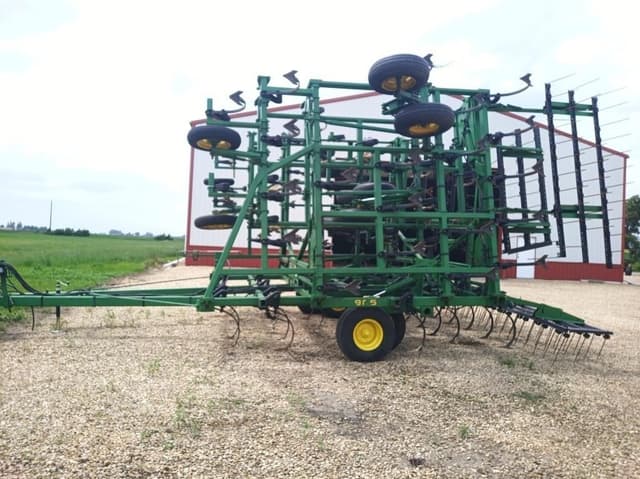 Image of John Deere 985 equipment image 1