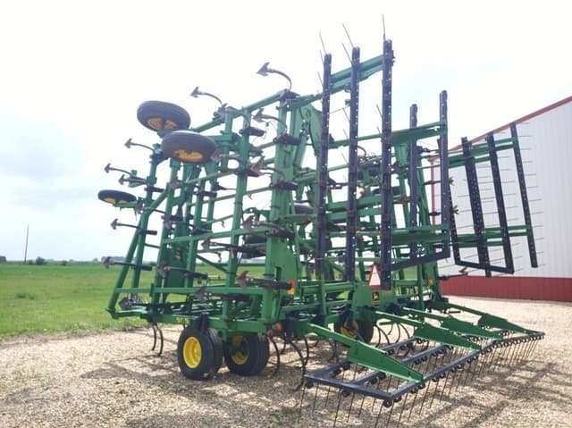 Image of John Deere 985 equipment image 2