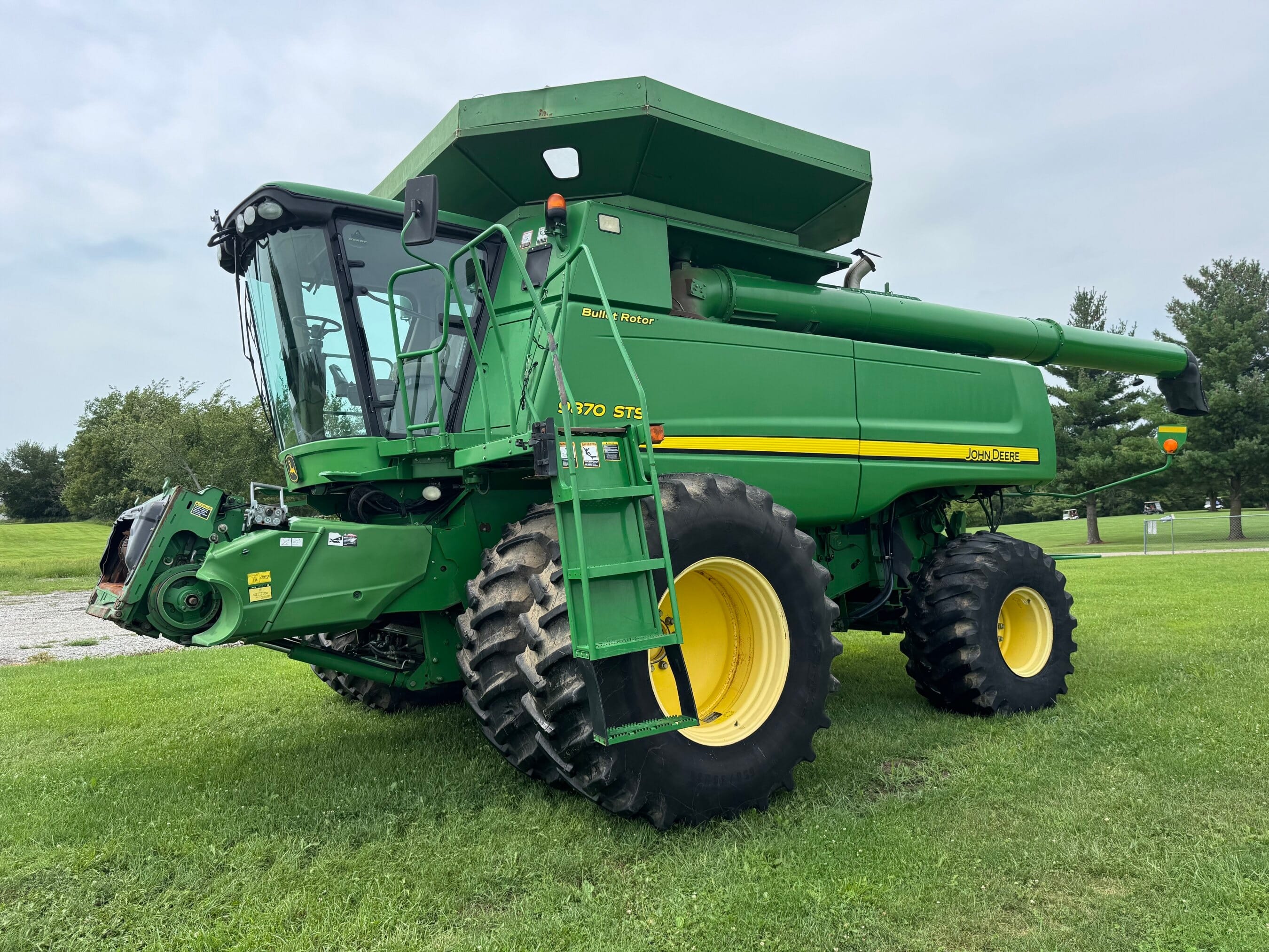 2010 John Deere 9870 STS Equipment Image0