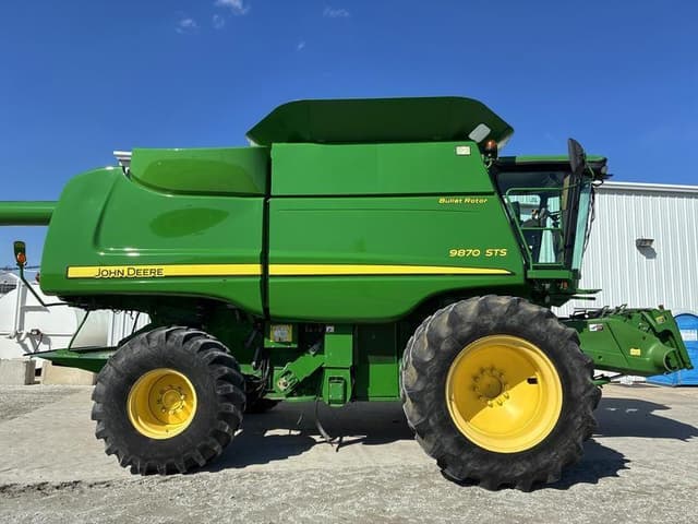 Image of John Deere 9870 STS equipment image 3