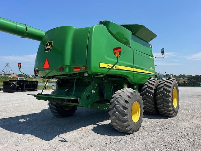 Image of John Deere 9870 STS equipment image 4