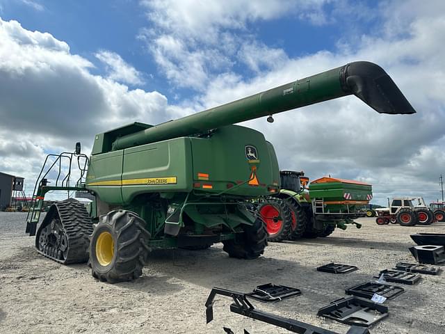 Image of John Deere 9870 STS equipment image 3