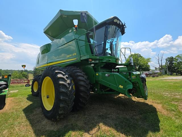 Image of John Deere 9870 STS equipment image 3