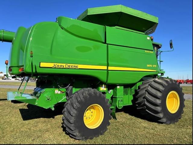 Image of John Deere 9870 STS equipment image 3