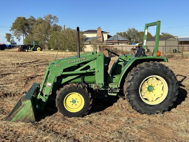 Image of John Deere 990 equipment image 1