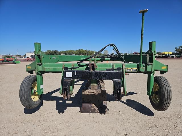 Image of John Deere 995 equipment image 1