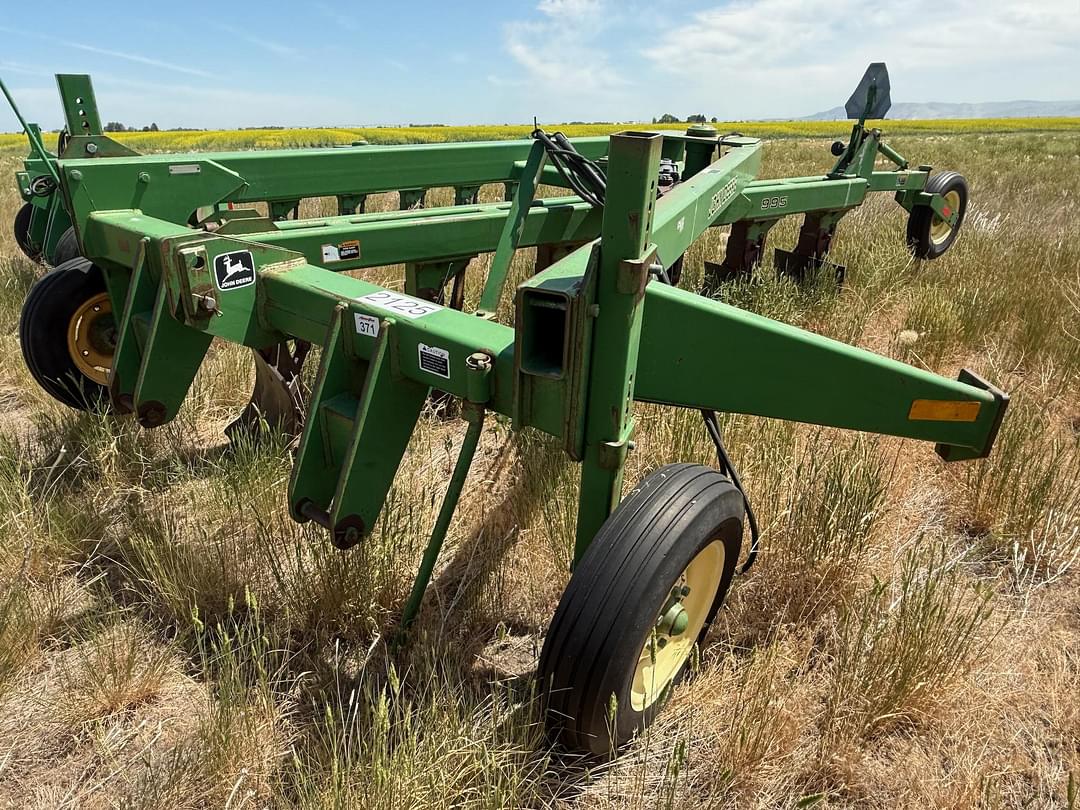 Image of John Deere 995 Primary image