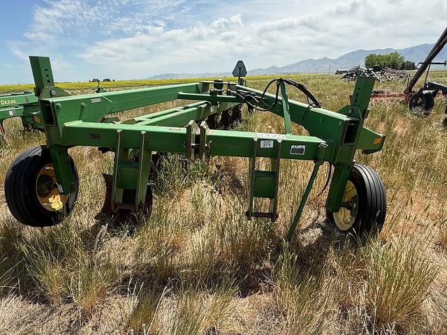 Image of John Deere 995 equipment image 1