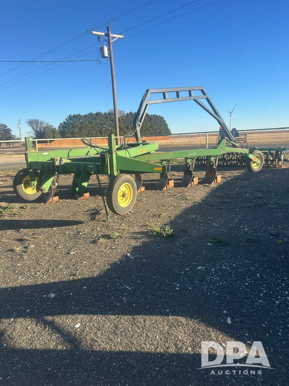 Image of John Deere 995 Primary image