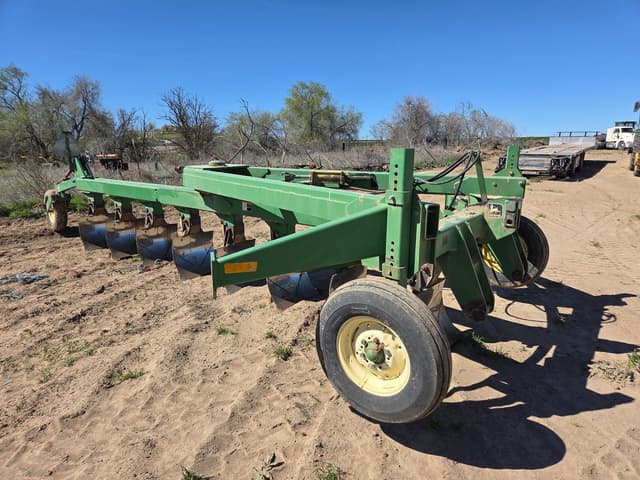 Image of John Deere 995 equipment image 2