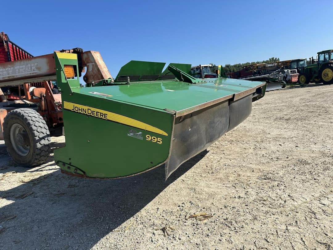 Image of John Deere 995 Primary image