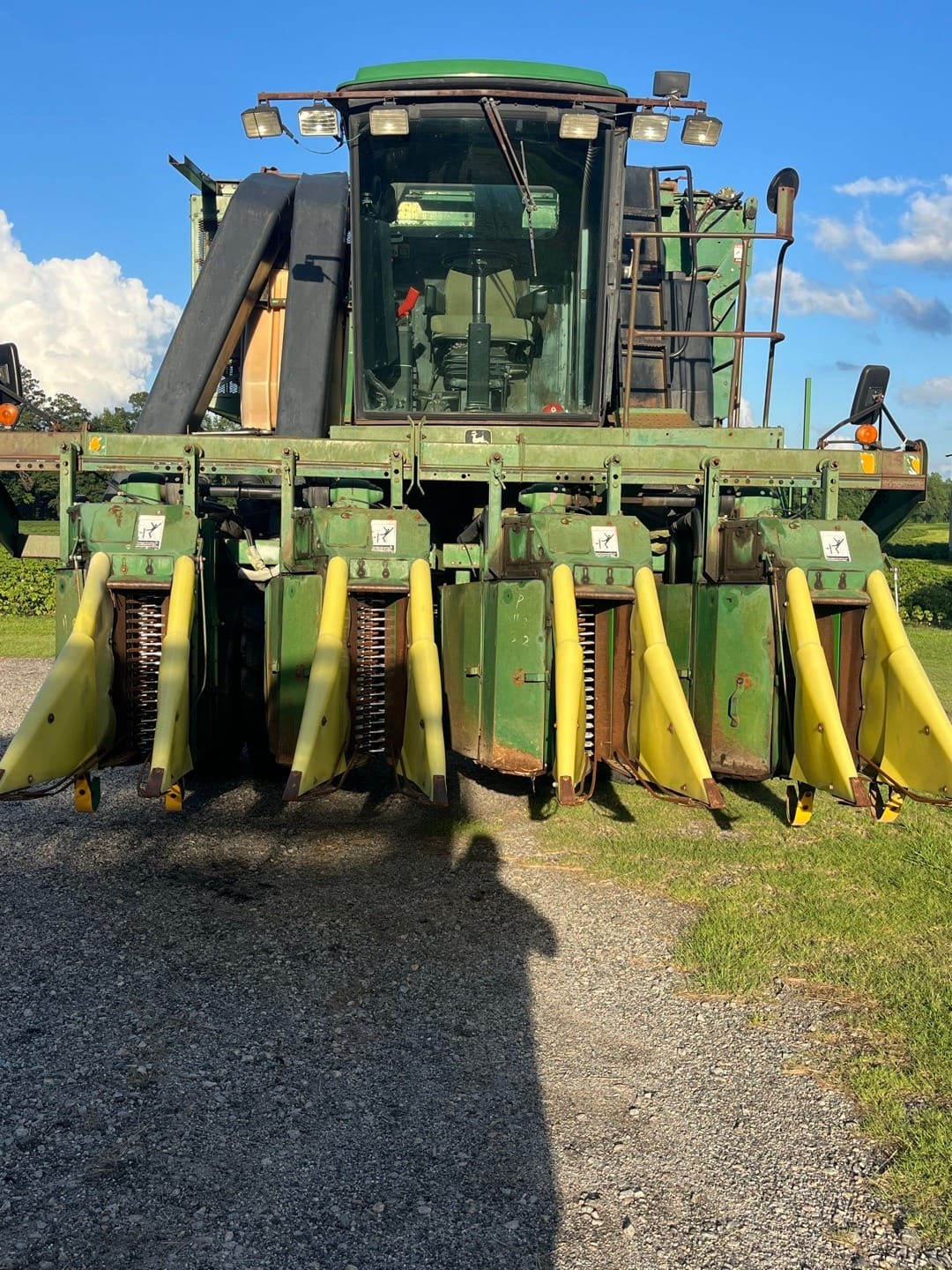 John Deere 9965 Equipment Image0