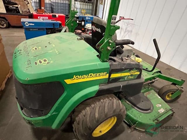 Image of John Deere 997 equipment image 4