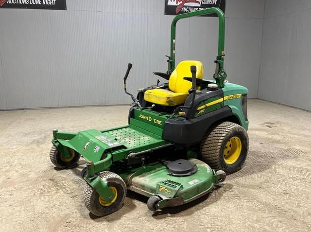 Image of John Deere 997 equipment image 1