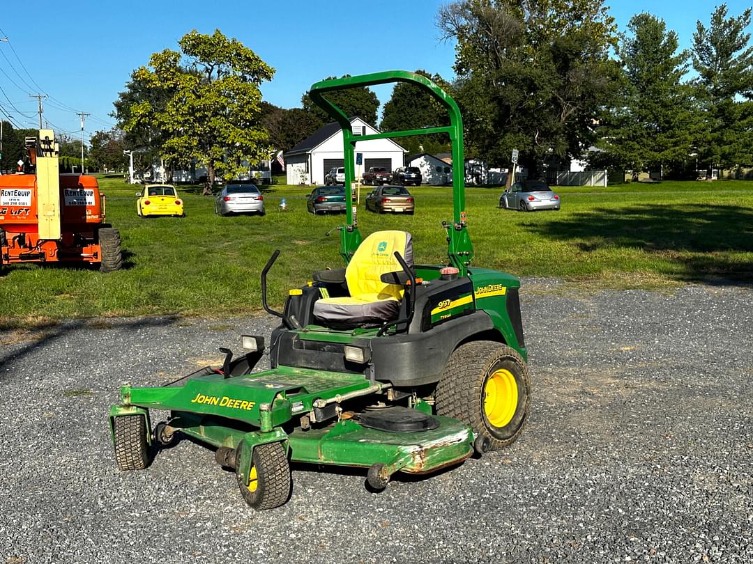 Image of John Deere 997 Primary image