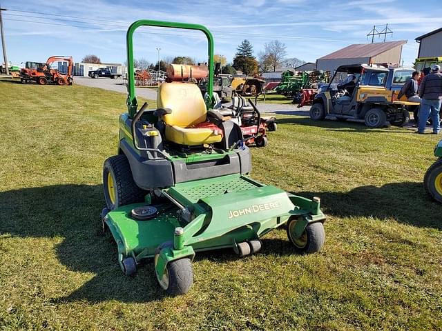 Image of John Deere 997 equipment image 1