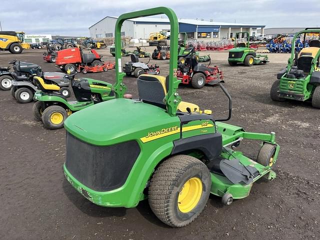 Image of John Deere 997 equipment image 2