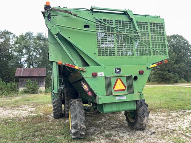 Image of John Deere 9970 equipment image 4