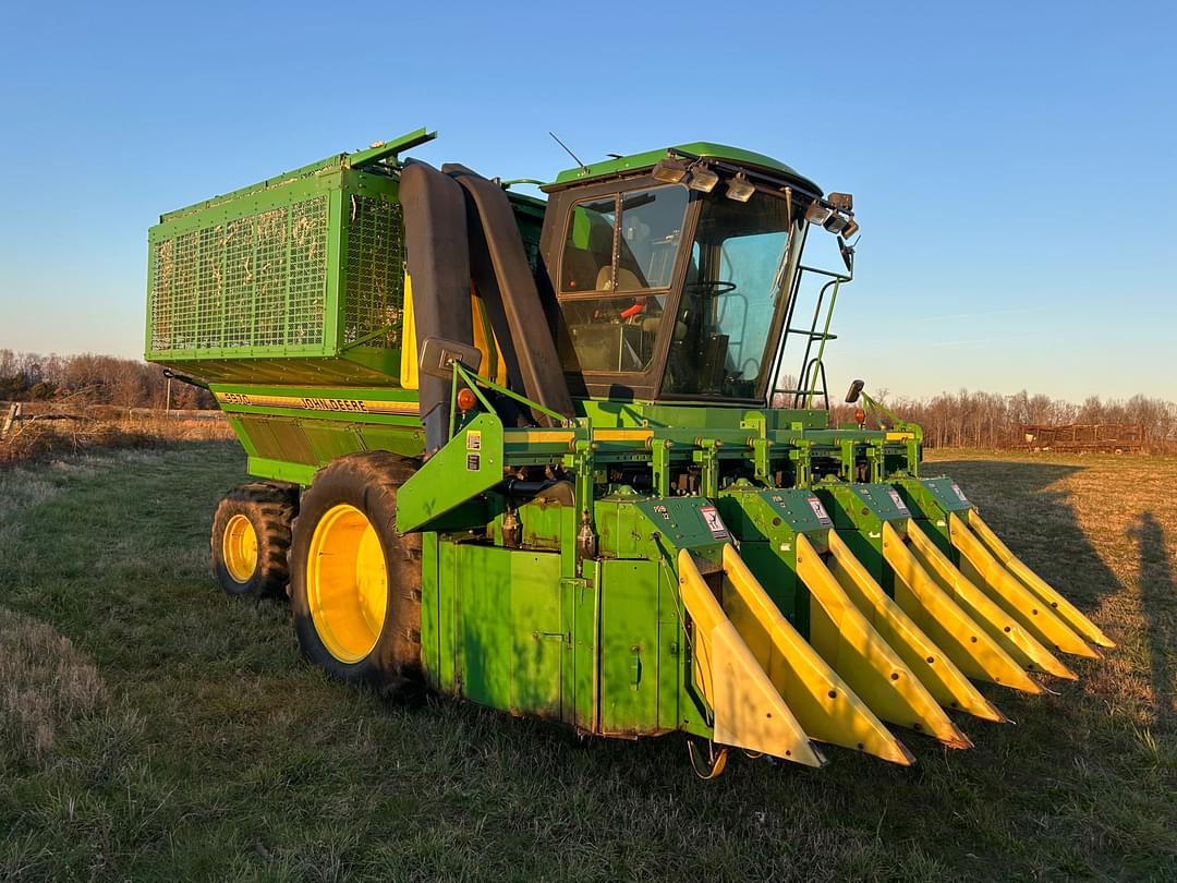 Image of John Deere 9970 Primary image